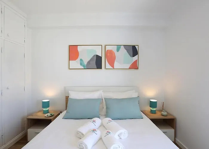 아파트 T3- Sunny 나자레