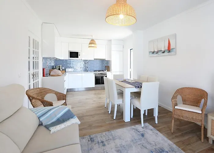 T3- Sunny 아파트 *